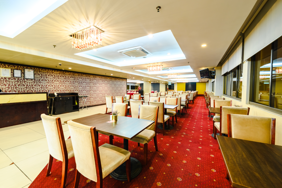 gayacentre-service-amenities-restaurant-g-cafe-1