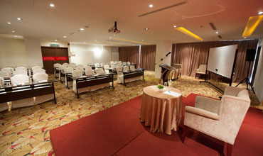gayacentre-hotel-dahlia-meeting-room-1